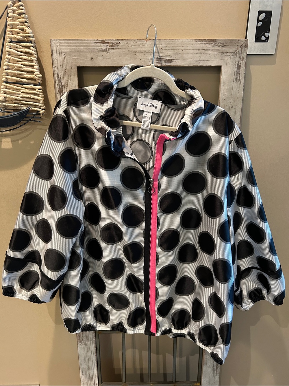 Joseph Ribkoff Jacket - Picture 2 of 7